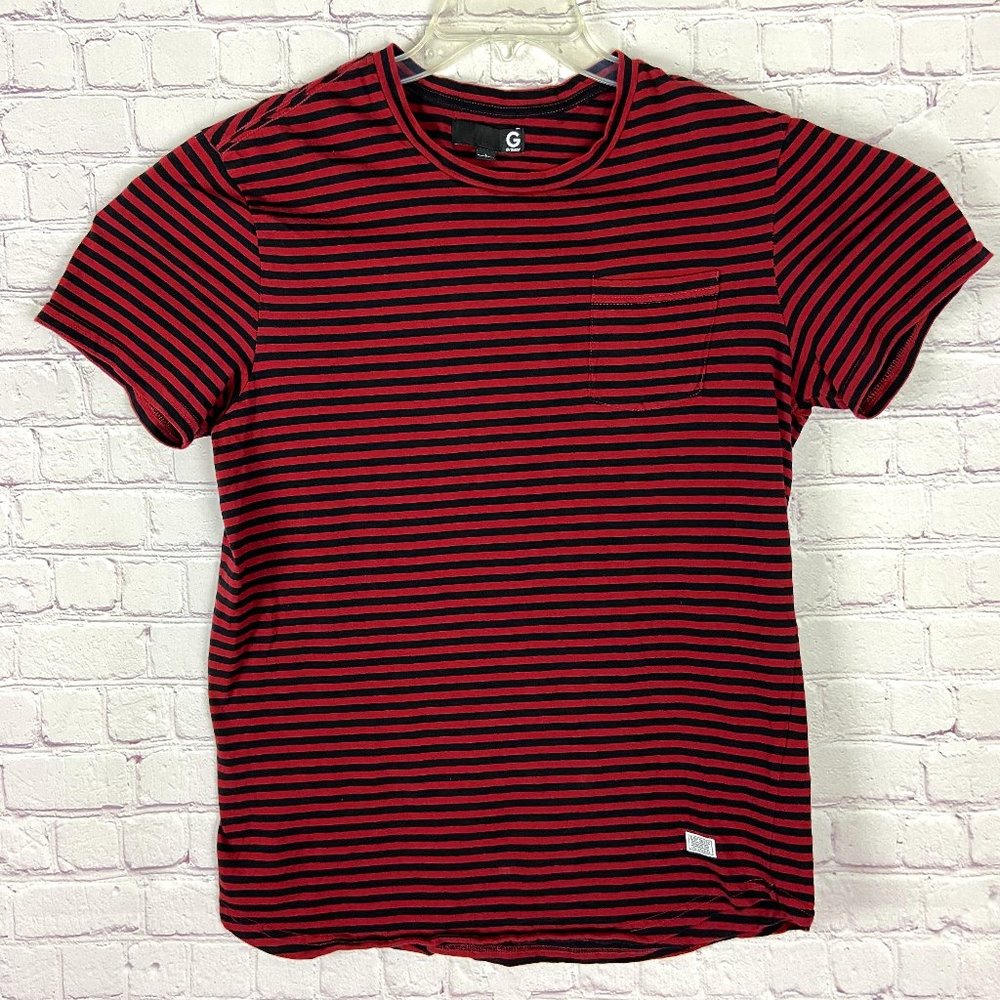 G BY GUESS Men’s Striped Tee & FREE Champion Black Short